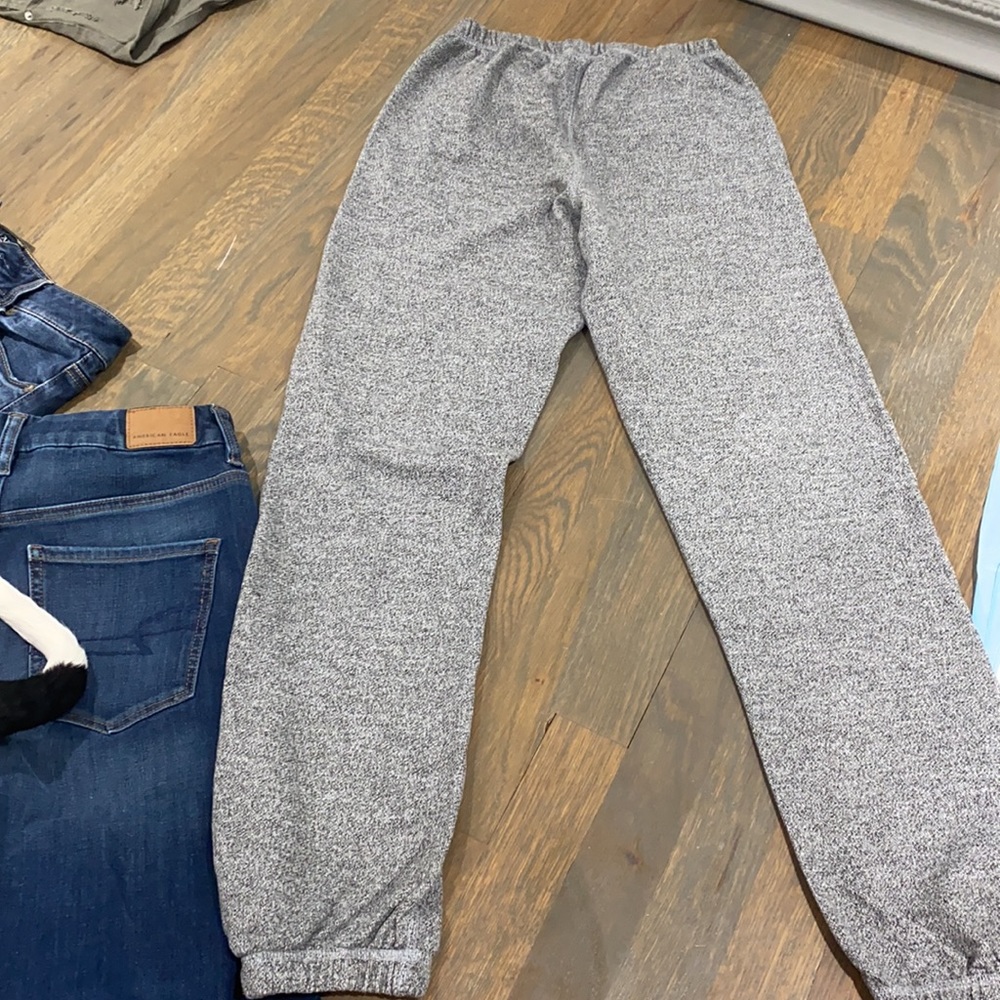Sweatpants - Picture 2 of 3